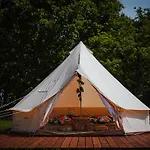 Luxe tent Salinko Glamping *