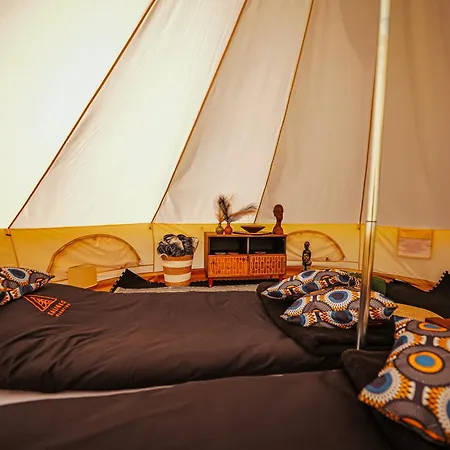 Salinko Glamping Campo de lujo Letowo
